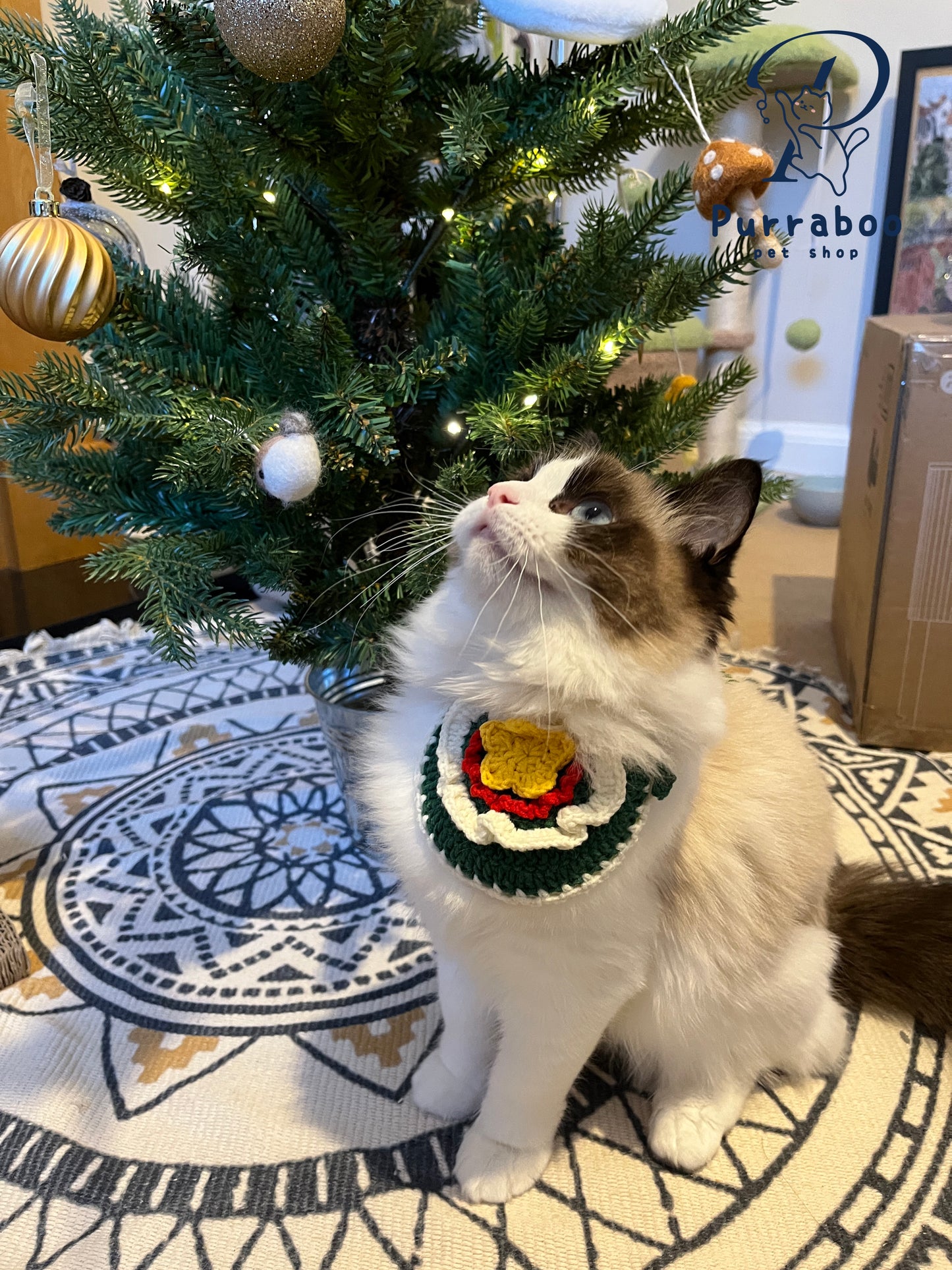 Twinkling Christmas Tree Cat Cloak